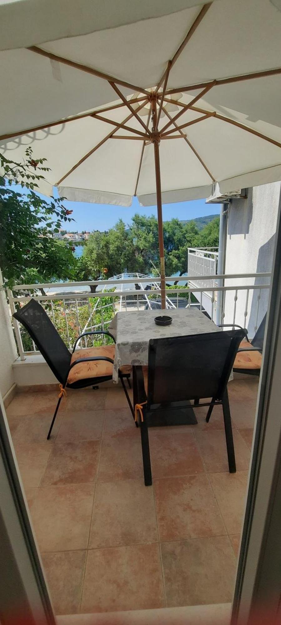 Apartments Ana Bilota Сегет-Враница Экстерьер фото