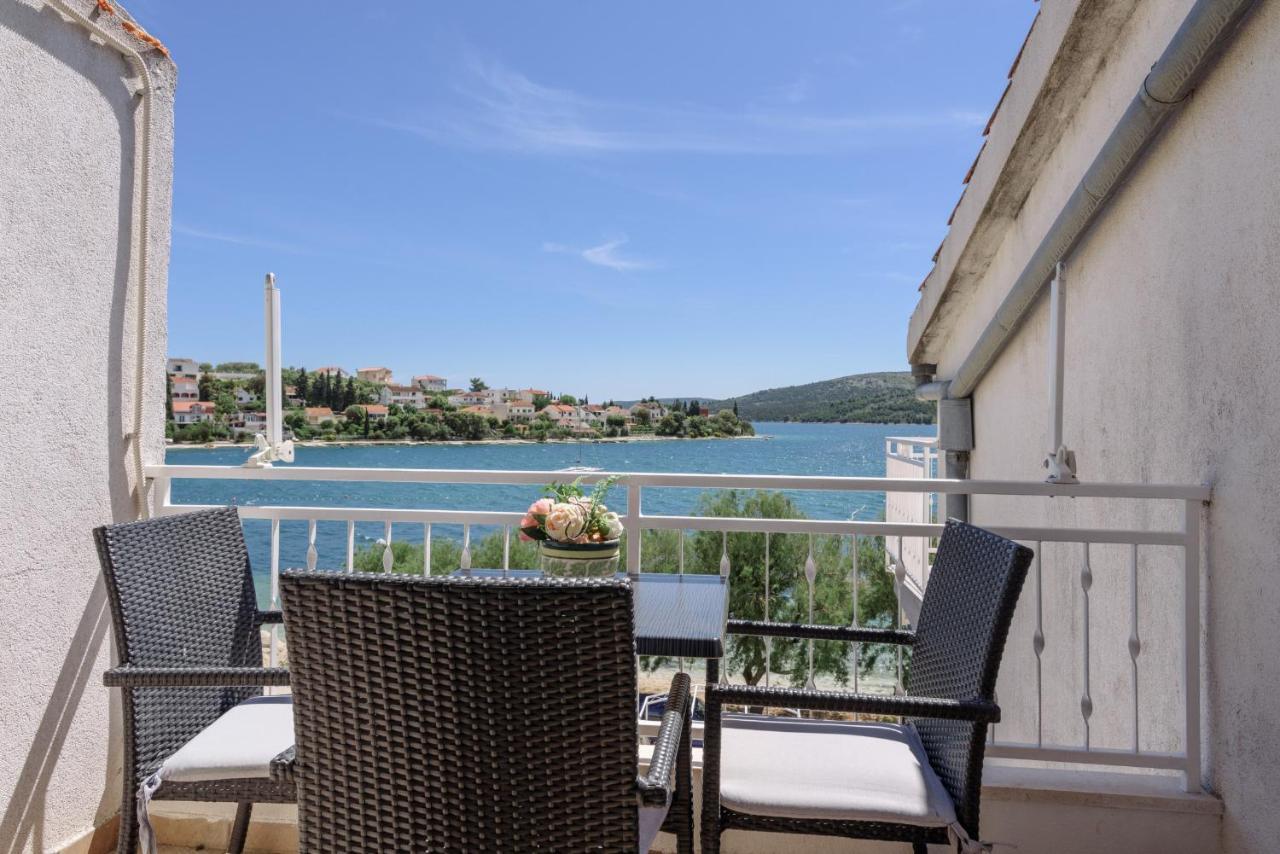 Apartments Ana Bilota Сегет-Враница Экстерьер фото