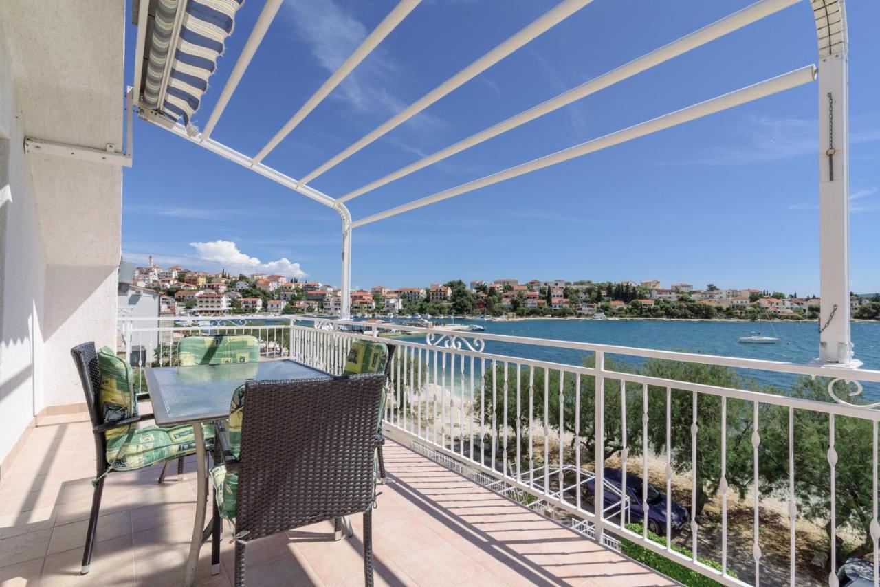 Apartments Ana Bilota Сегет-Враница Экстерьер фото